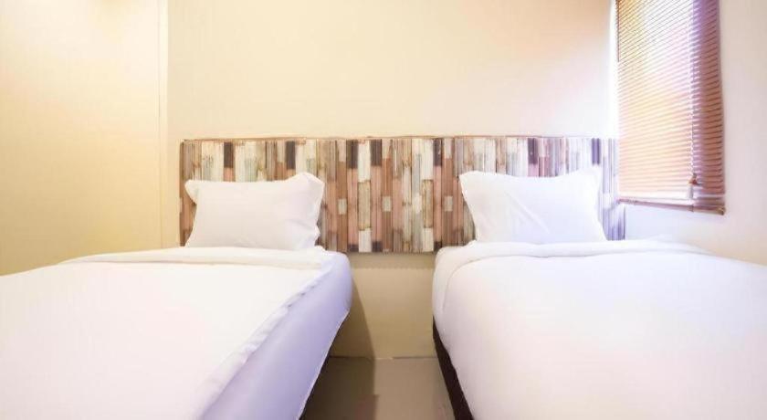 Oyo 2361 Hotel Winston Glugur Екстер'єр фото